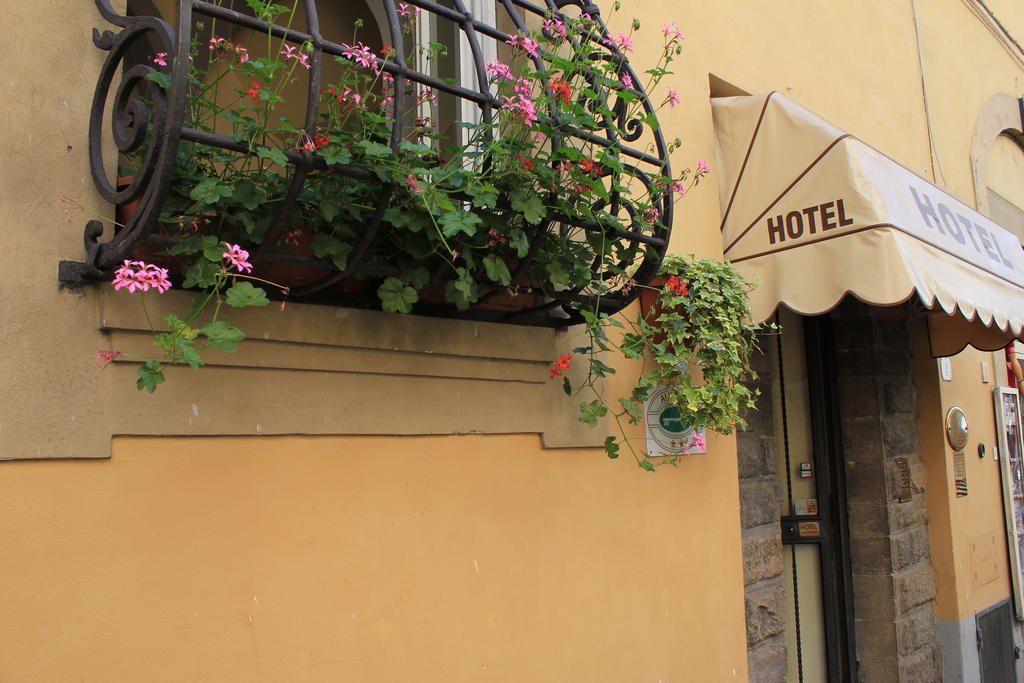 Hotel San Lorenzo Florence Exterior photo